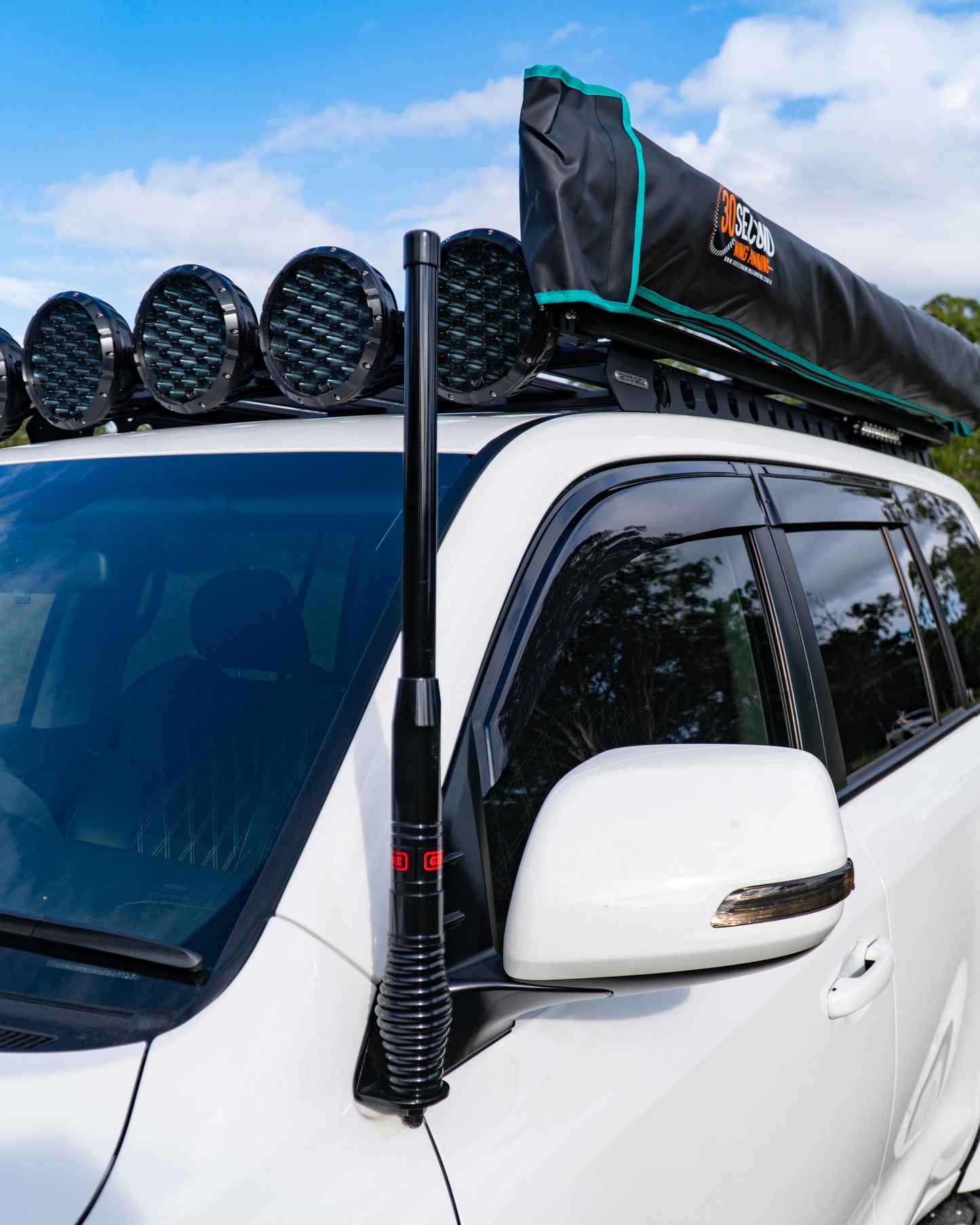 Vogue Industries Toyota LandCruiser LC200 UHF Aerial Bracket (Passenger Side)
