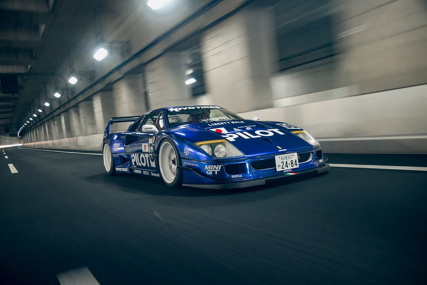 LB-WORKS Ferrari F40 Complete Body Kit