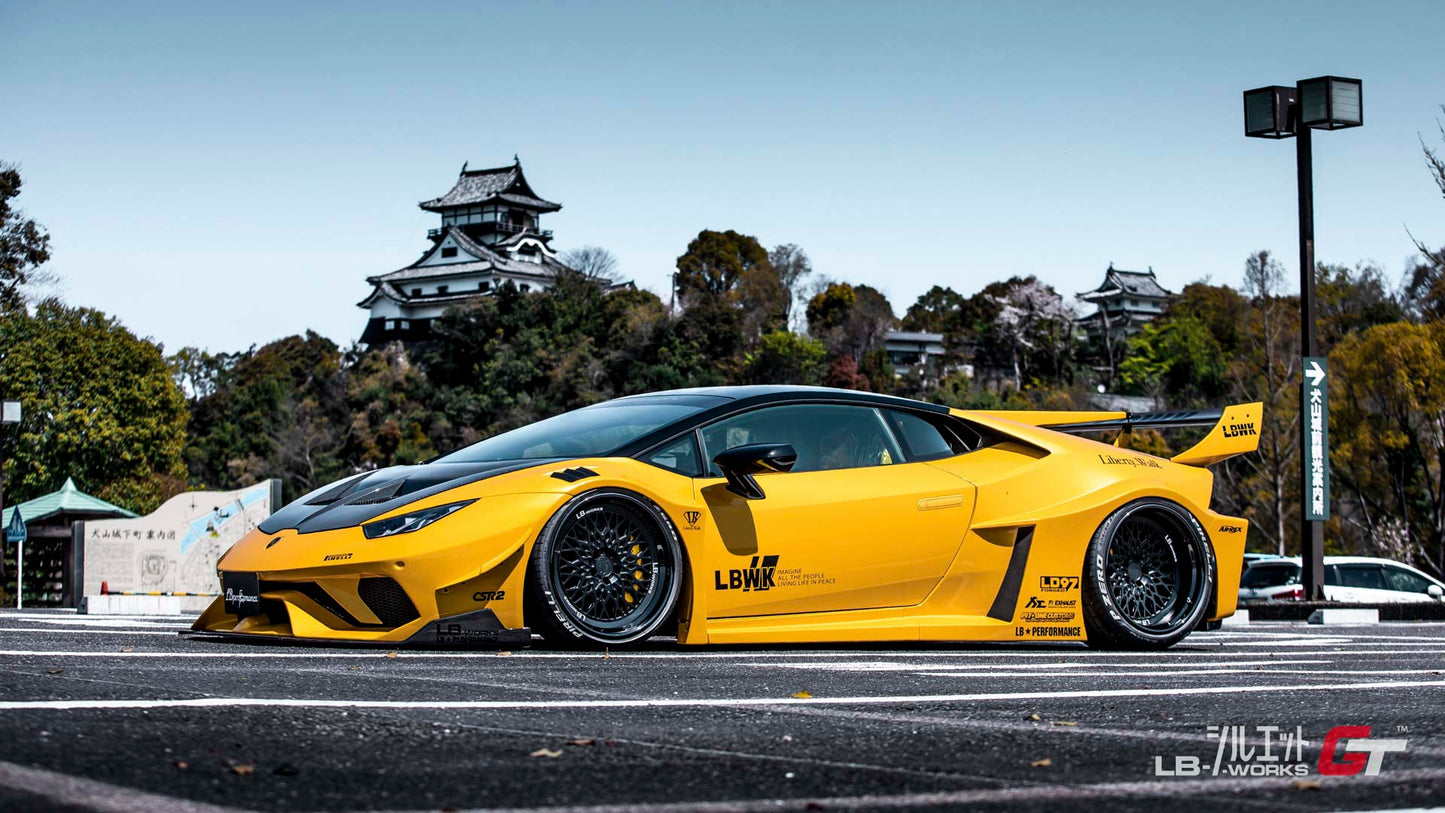LB-Silhouette WORKS Lamborghini Huracan GT Complete Body Kit