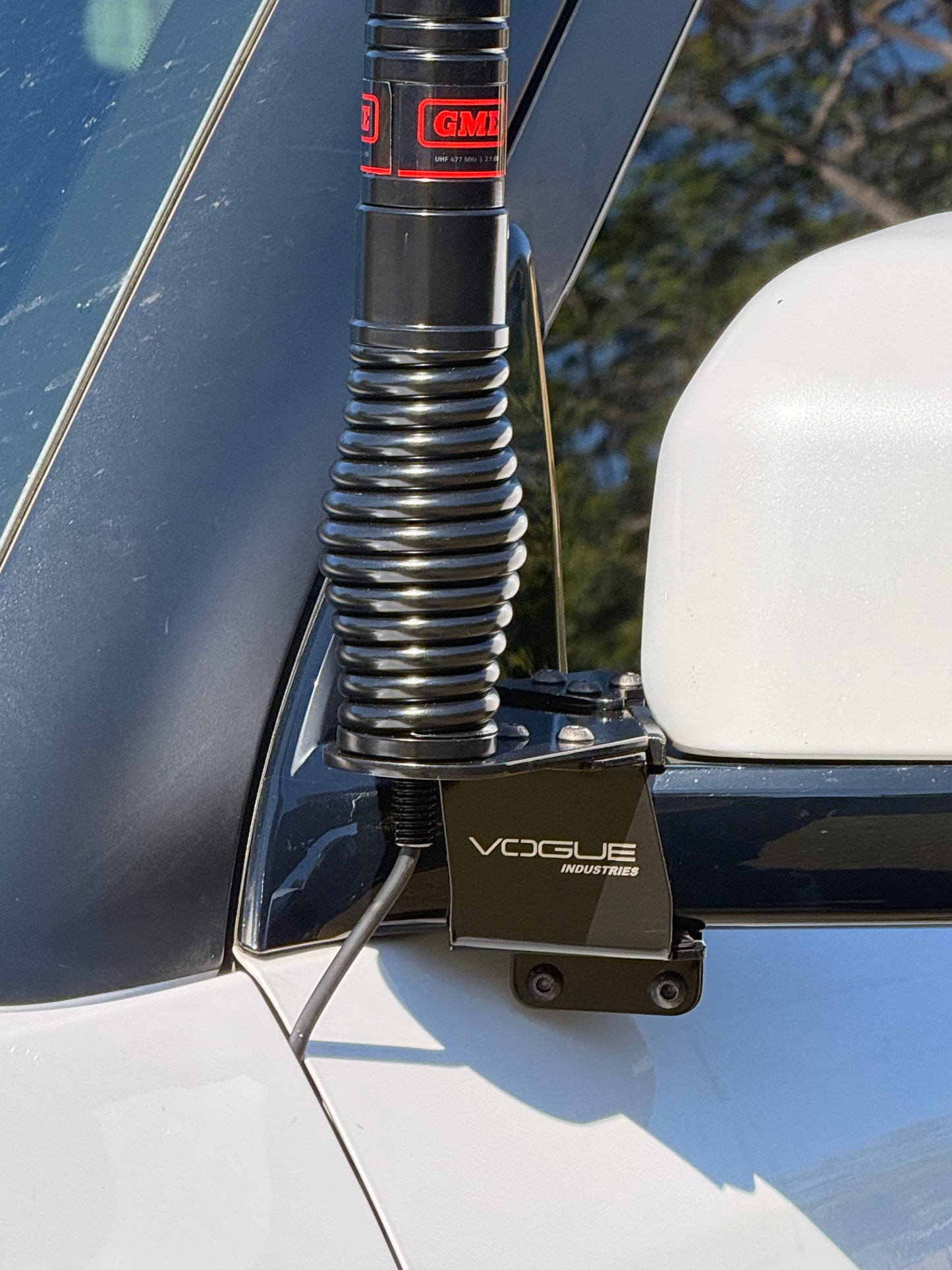 Vogue Industries BYD Shark UHF Aerial Bracket