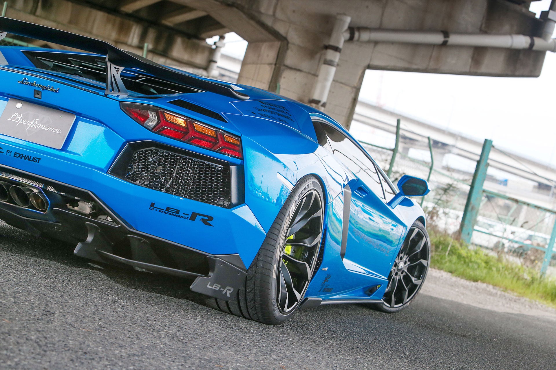 Lamborghini Aventador Lb Performance GT SPIRIT GTS12502 Masstab: 1/12