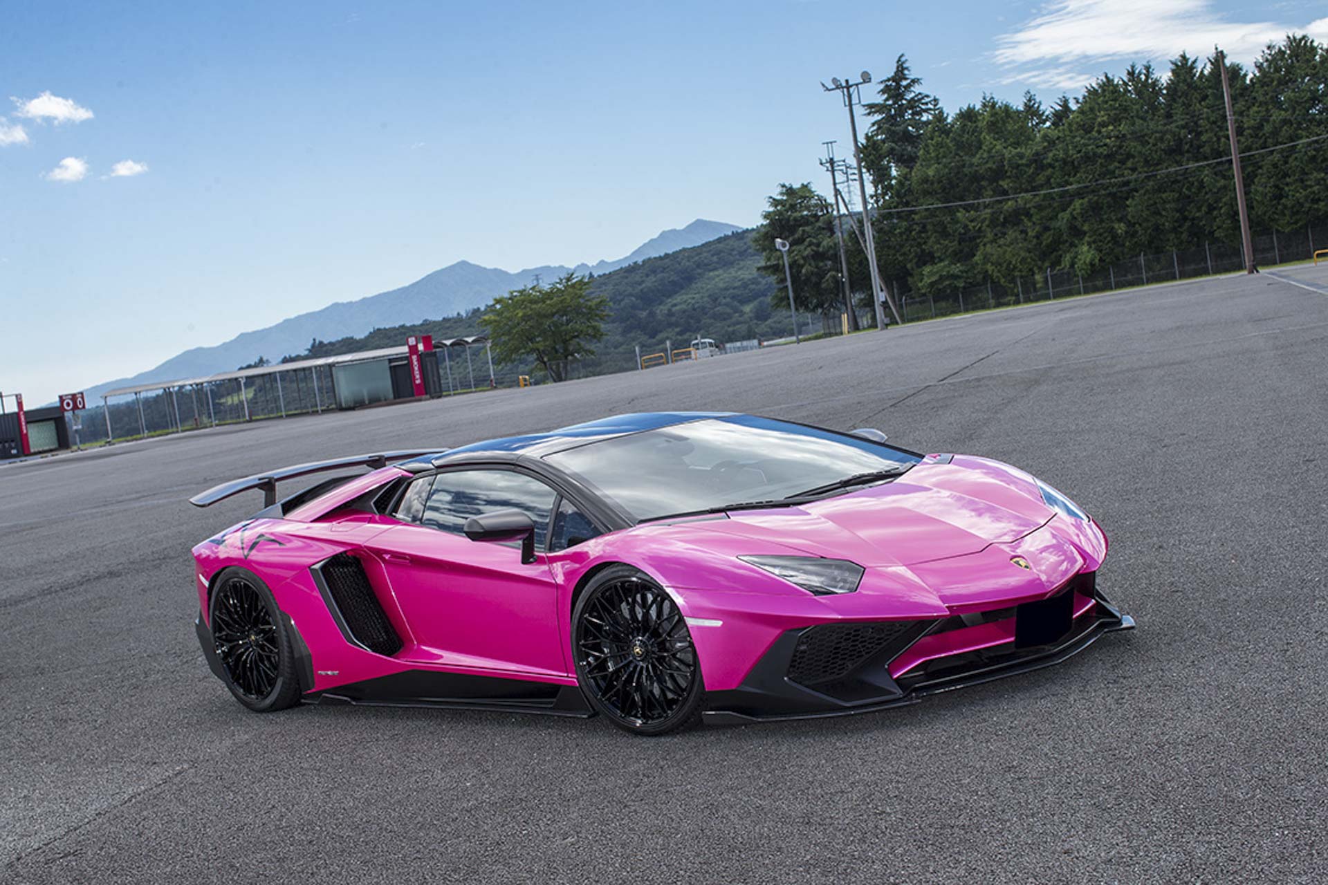 LB★PERFORMANCE Lamborghini Aventador SV [CFRP] Complete Body Kit ...