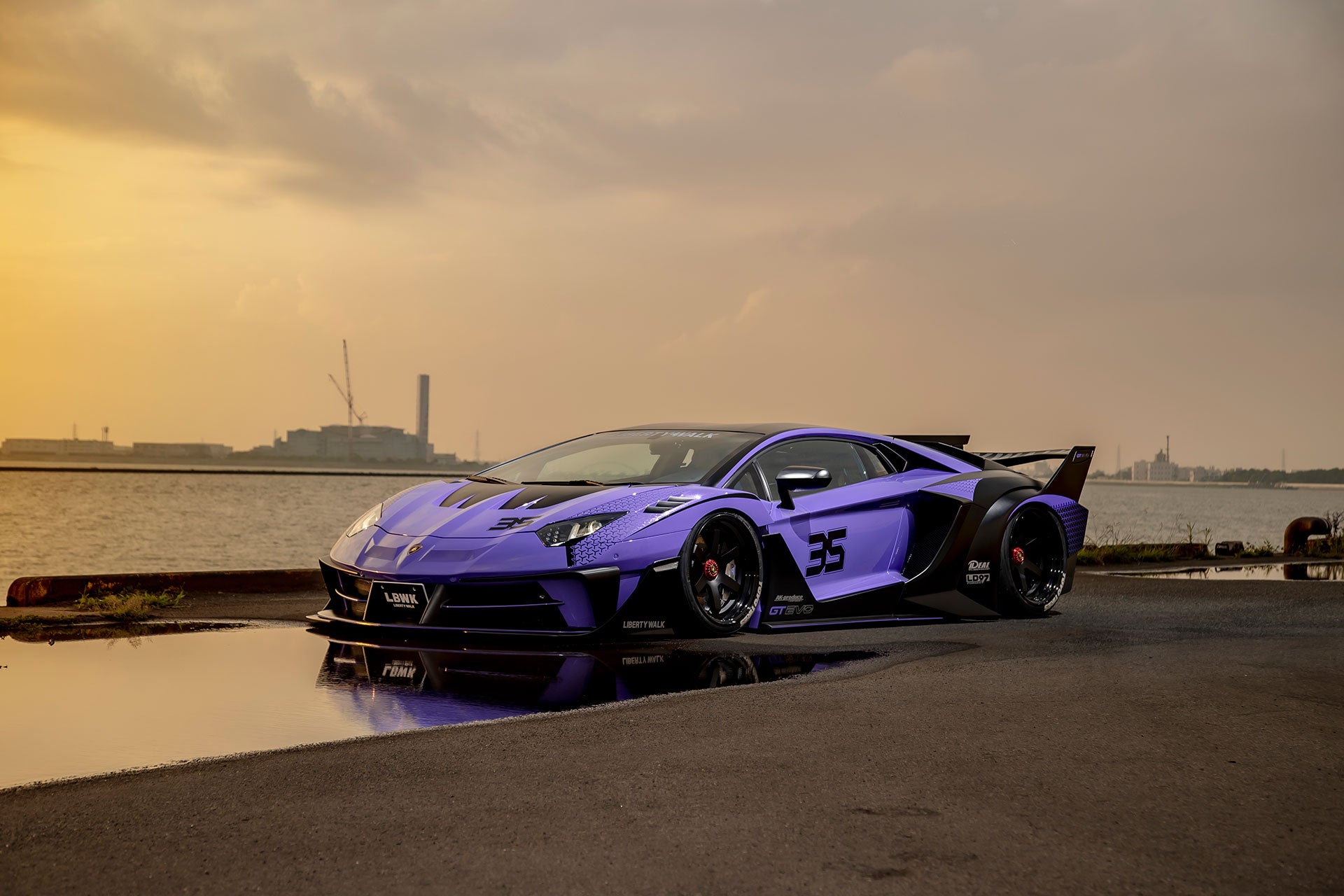 Lamborghini Aventador Wide Body Kit